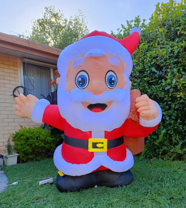 2m Large Body Santa with Huge Gift Bag Inflatable - Image 9